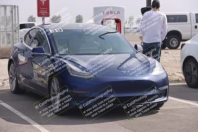 media/Oct-19-2025-Speed Ventures (Sun) [[a6e7fe67be]]/Around the Pits/